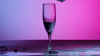 Movie still from “Hook N Sling & Chris Willis - Magnet” (2013), directed by Ryan Staake – Extreme Close Up shot, Overhead angle