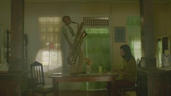 Movie still from “Wild Belle - Keep You” (2012), directed by Melina Matsoukas – Wide shot, Low angle