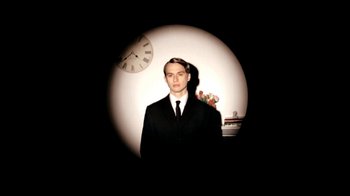 Movie still from “Mirrors - Into The Heart” (2011), directed by Us – Medium shot, Low angle