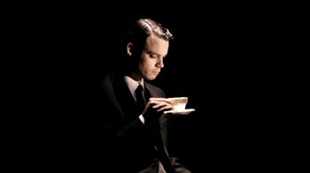 Movie still from “Mirrors - Into The Heart” (2011), directed by Us – Medium shot, High angle