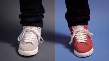 Movie still from “Dels - Trumpalump” (2010), directed by Us – Extreme Close Up shot, Overhead angle