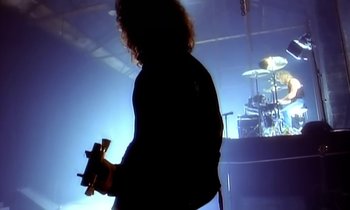 Movie still from “Aerosmith - Janie’s Got A Gun” (1989), directed by David Fincher – Extreme Close Up shot, Low angle