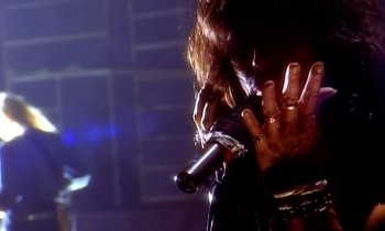 Movie still from “Aerosmith - Janie’s Got A Gun” (1989), directed by David Fincher – Extreme Close Up shot, Overhead angle