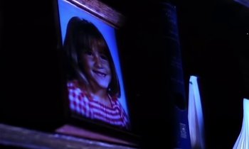 Movie still from “Aerosmith - Janie’s Got A Gun” (1989), directed by David Fincher – Extreme Close Up shot, High angle