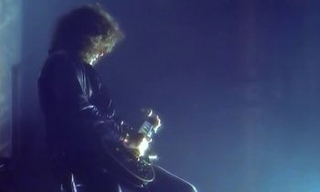 Movie still from “Aerosmith - Janie’s Got A Gun” (1989), directed by David Fincher – Extreme Close Up shot, Low angle