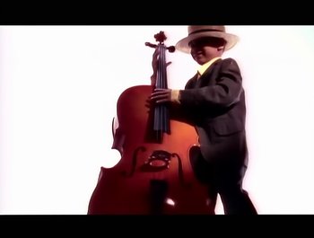 Movie still from “Paula Abdul - Forever Your Girl” (1989), directed by David Fincher – Extreme Close Up shot, Overhead angle