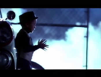 Movie still from “Paula Abdul - Forever Your Girl” (1989), directed by David Fincher – Extreme Close Up shot, Over the shoulder angle