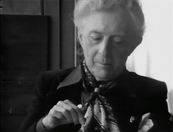 Movie still from “Sting - Englishman In New York” (1988), directed by David Fincher – Close Up shot, Low angle