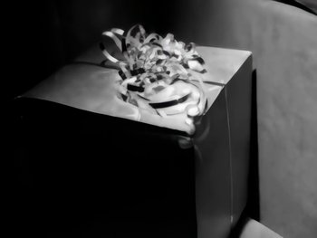 Movie still from “Foreigner - Say You Will” (1987), directed by David Fincher – Extreme Close Up shot, High angle