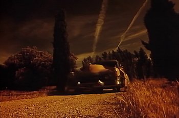 Movie still from “Gipsy Kings - Bamboléo” (1987), directed by David Fincher – Extreme Wide shot, Low angle