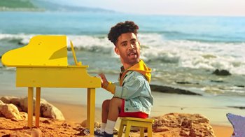Movie still from “KYLE feat. Lil Yachty - iSpy” (2017), directed by Colin Tilley – Medium shot, Low angle