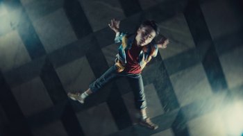 Movie still from “Elderbrook - Why Do We Shake In The Cold?” (2020), directed by Jara Moravec – Wide shot, Overhead angle