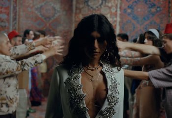 Movie still from “Saint Levant - Nails” (2023), directed by Mattias Russo-Larsson – Medium shot, High angle