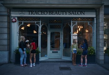 Movie still from “AJ Tracey - Bubble Bath” (2024), directed by Late Milk – Extreme Wide shot, High angle