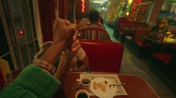 Movie still from “Valaire feat. Alan Prater - (She's a) Winner” (2023), directed by Vallée Duhamel – Extreme Close Up shot, High angle