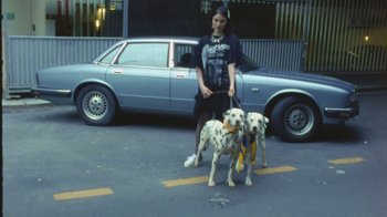 Movie still from “Lolo Zouaï - Moi + Look at Us” (2020), directed by Piotr Lebryk – Wide shot, High angle