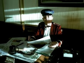 Movie still from “Foo Fighters - Monkey Wrench” (2009), directed by Dave Grohl – Medium shot, High angle