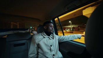 Movie still from “Everyone You Know - The Drive” (2019), directed by Silent Tapes – Medium shot, Low angle