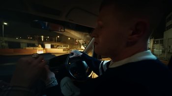 Movie still from “Everyone You Know - The Drive” (2019), directed by Silent Tapes – Medium shot, Over the shoulder angle