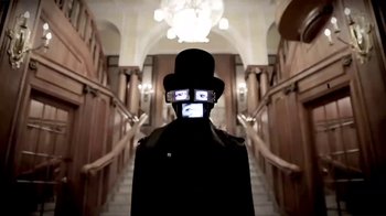 Movie still from “Jim Pressing & Stubenhacker - Was Anderes” (2014), directed by Sebastian Nevermann – Medium shot, Low angle