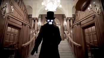 Movie still from “Jim Pressing & Stubenhacker - Was Anderes” (2014), directed by Sebastian Nevermann – Medium shot, Low angle