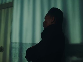 Movie still from “Elsa y Elmar - Corazones Negros” (2021), directed by Daniel Uribe – Medium shot, Low angle