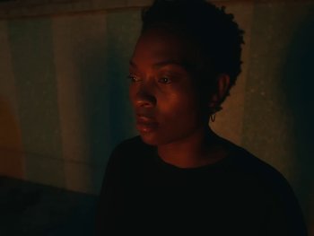Movie still from “Elsa y Elmar - Corazones Negros” (2021), directed by Daniel Uribe – Close Up shot, Low angle