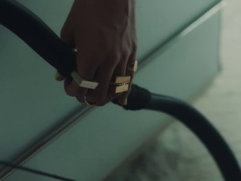 Movie still from “Elsa y Elmar - Corazones Negros” (2021), directed by Daniel Uribe – Extreme Close Up shot, Overhead angle