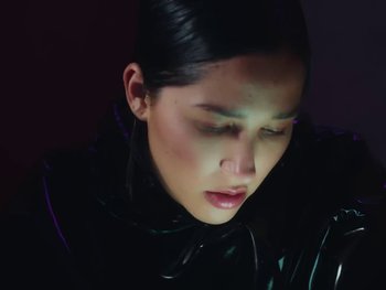 Movie still from “Elsa y Elmar - Corazones Negros” (2021), directed by Daniel Uribe – Close Up shot, Low angle