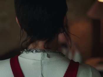 Movie still from “Elsa y Elmar - Corazones Negros” (2021), directed by Daniel Uribe – Extreme Close Up shot, Low angle