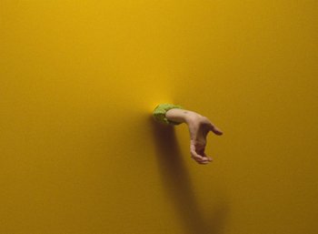 Movie still from “Carlota Flâneur - See You Again” (2021), directed by Carles Pons Altimira – Extreme Close Up shot, Overhead angle