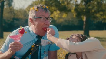 Movie still from “Welshy - All for You” (2021), directed by Arthur Studholme – Close Up shot, Over the shoulder angle