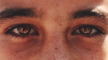 Movie still from “Leonardo Dalessandri - Watchtower of Turkey” (2014) – Extreme Close Up shot, High angle