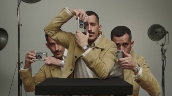 Movie still from “Cartier - Yvan Fabing” (2021) – Medium shot, Overhead angle