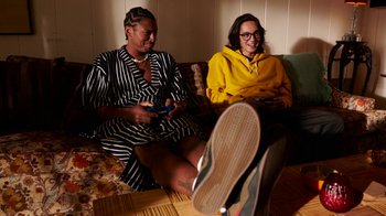 Movie still from “Nike SB - Don't Make Plans” (2021) – Medium shot, Over the shoulder angle