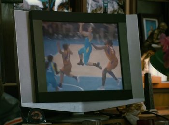 Movie still from “Nike - Sport Changes Everything, Chicago-Style” (2019) – Medium shot, High angle