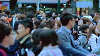 Movie still from “Hiroshi Kondo - The Others” (2016) – Extreme Wide shot, High angle