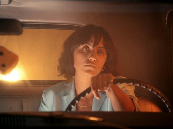 Movie still from “Blue Wilson - Underwater Dance” (2021), directed by Gabriel Jace Long – Close Up shot, Over the shoulder angle