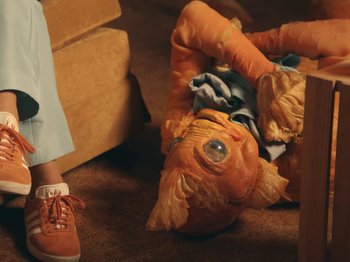 Movie still from “Blue Wilson - Underwater Dance” (2021), directed by Gabriel Jace Long – Medium shot, Low angle