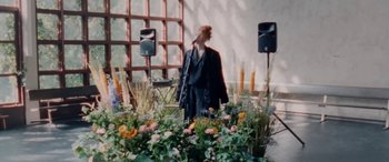 Movie still from “Froukje - Niets Tussen” (2021), directed by Cas Mulder – Wide shot, Low angle