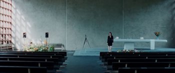 Movie still from “Froukje - Niets Tussen” (2021), directed by Cas Mulder – Extreme Wide shot, High angle