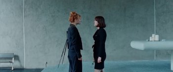 Movie still from “Froukje - Niets Tussen” (2021), directed by Cas Mulder – Medium shot, Low angle
