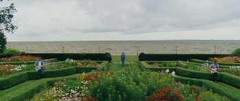 Movie still from “Almost Monday - Cool Enough” (2021), directed by Nico Poalillo – Extreme Wide shot, Low angle