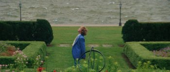 Movie still from “Almost Monday - Cool Enough” (2021), directed by Nico Poalillo – Medium shot, Low angle