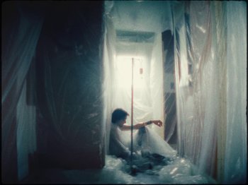 Movie still from “Ben Zaidi - Ben Zaidi’s Blues” (2021), directed by Evers Pund – Wide shot, High angle