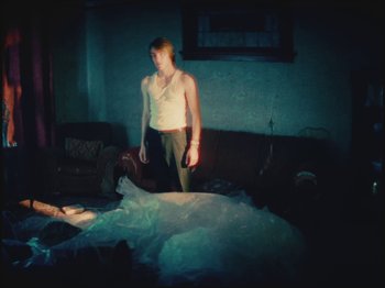 Movie still from “Ben Zaidi - Ben Zaidi’s Blues” (2021), directed by Evers Pund – Wide shot, Low angle