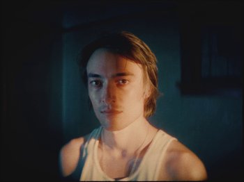 Movie still from “Ben Zaidi - Ben Zaidi’s Blues” (2021), directed by Evers Pund – Close Up shot, Low angle