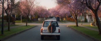 Movie still from “Amanda Sum - Hot Headed Egos” (2021), directed by Hannah Dubois – Extreme Wide shot, Low angle