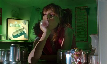 Movie still from “Earl Elliot - Training for a Marathon” (2021), directed by Danny Griffioen – Medium shot, Over the shoulder angle