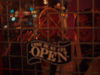 Movie still from “I M U R - Case of You” (2021), directed by Sebastian Hill-Esbrand – Extreme Close Up shot, Low angle